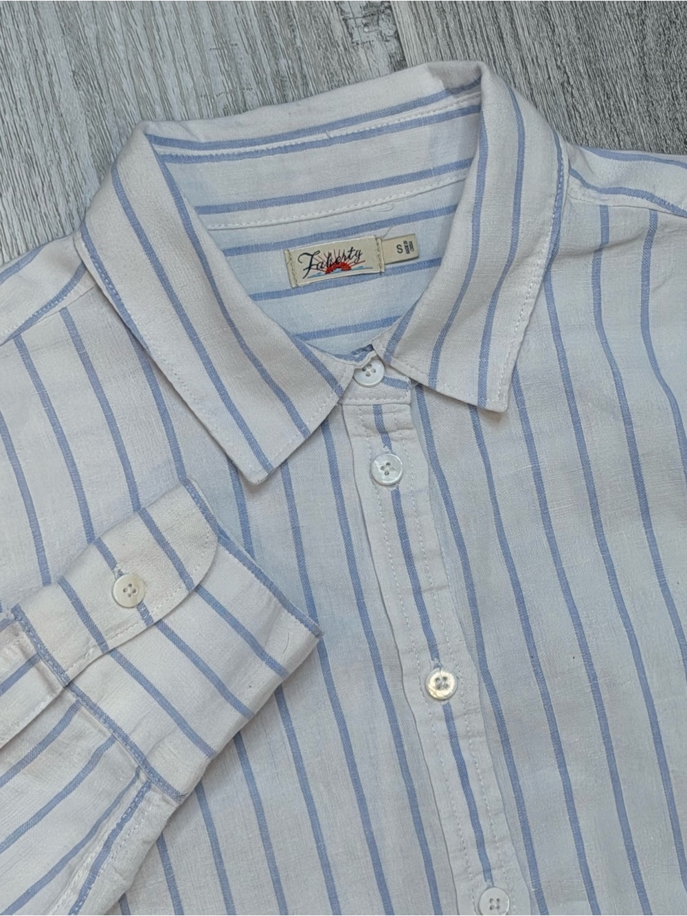Faherty Malibu Linen Blend Button Down Long Sleeve Shirt in Pier Stripe Size S